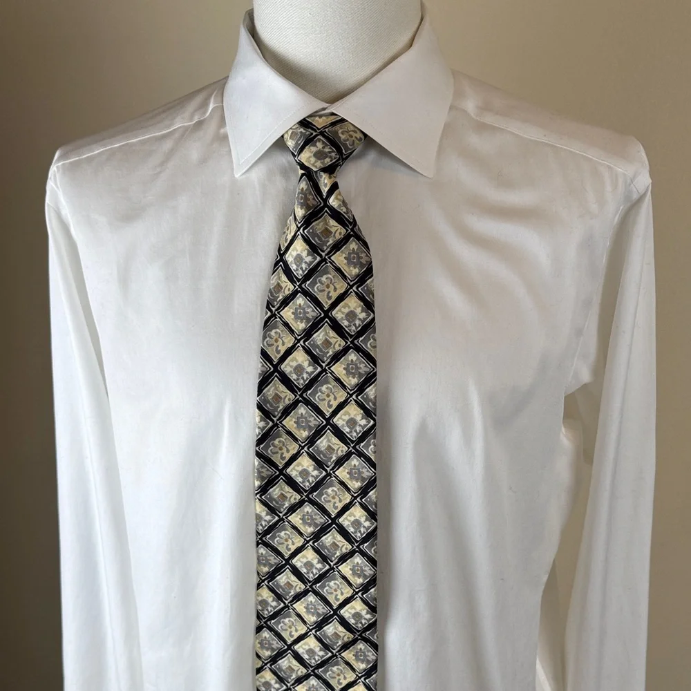Joseph Abboud Men’s Necktie Black and Gold 100% Silk Tie Made in USA